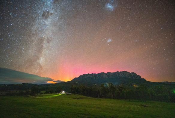 Aurora Australis, Mt Roland, Tasmania ©  Tourism Tasmania