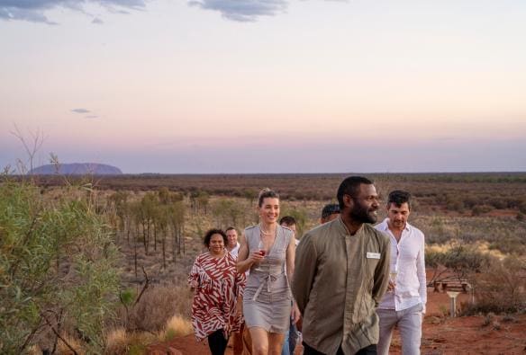 Tali Wiru, Vườn quốc gia Uluru-Kata Tjuṯa, Lãnh thổ phía Bắc © Tourism Australia