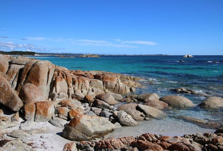 wukalina Walk, Bay of Fires, TAS © David Leadenham / Tourism Australia