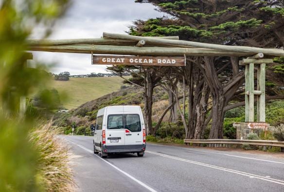 Oceania Tours and Safaris, Cung đường Great Ocean Road, VIC © Tourism Australia