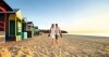 維多利亞州摩寧頓半島摩寧頓海灘的彩虹泳屋©維多利亞旅遊局