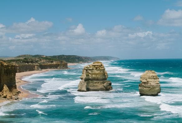 維多利亞州（Victoria）大洋路（Twelve Apostles）的十二門徒石（Great Ocean Road）©Roberto Seba