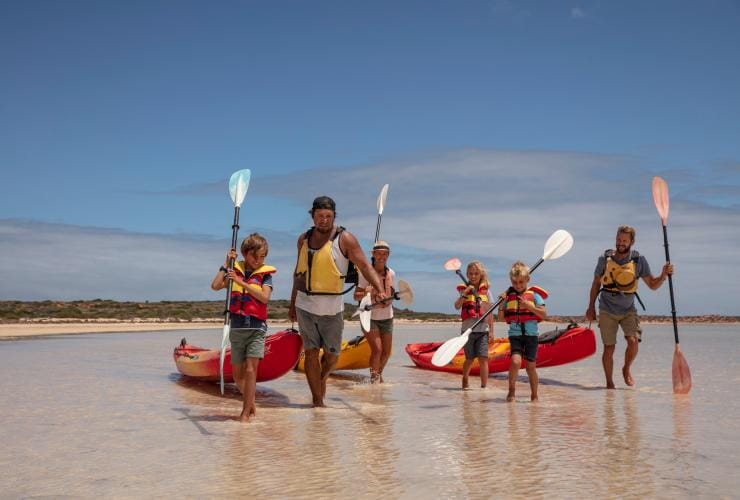 西澳州（Western Australia）珊瑚海岸（Coral Coast）的烏拉古搭尼達生態文化冒險（Wula Gura Nyinda Eco Cultural Adventures）©澳洲旅遊局