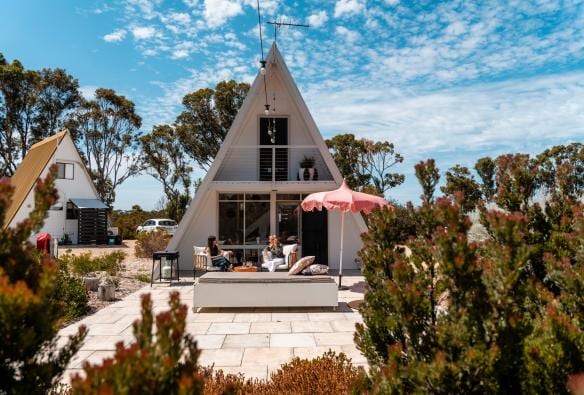 西澳州埃斯佩蘭斯的Esperance Chalet Village©西澳州旅遊局