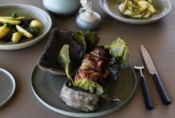 維多利亞州（Victoria）摩寧頓半島里奥角莊園（Point Leo Estate）的Laura餐廳©Jason Loucas