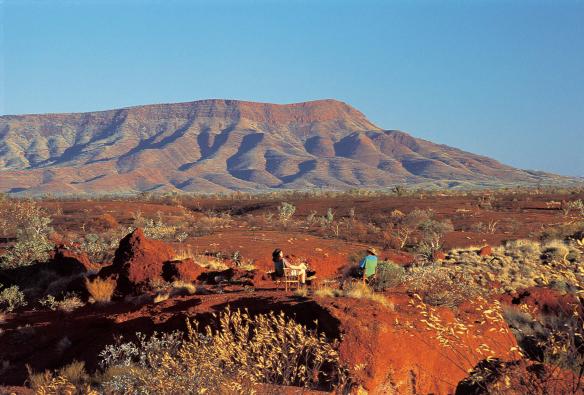 西澳州卡里基尼國家公園的哈默斯山脈（Hamersley Range）©西澳州旅遊局